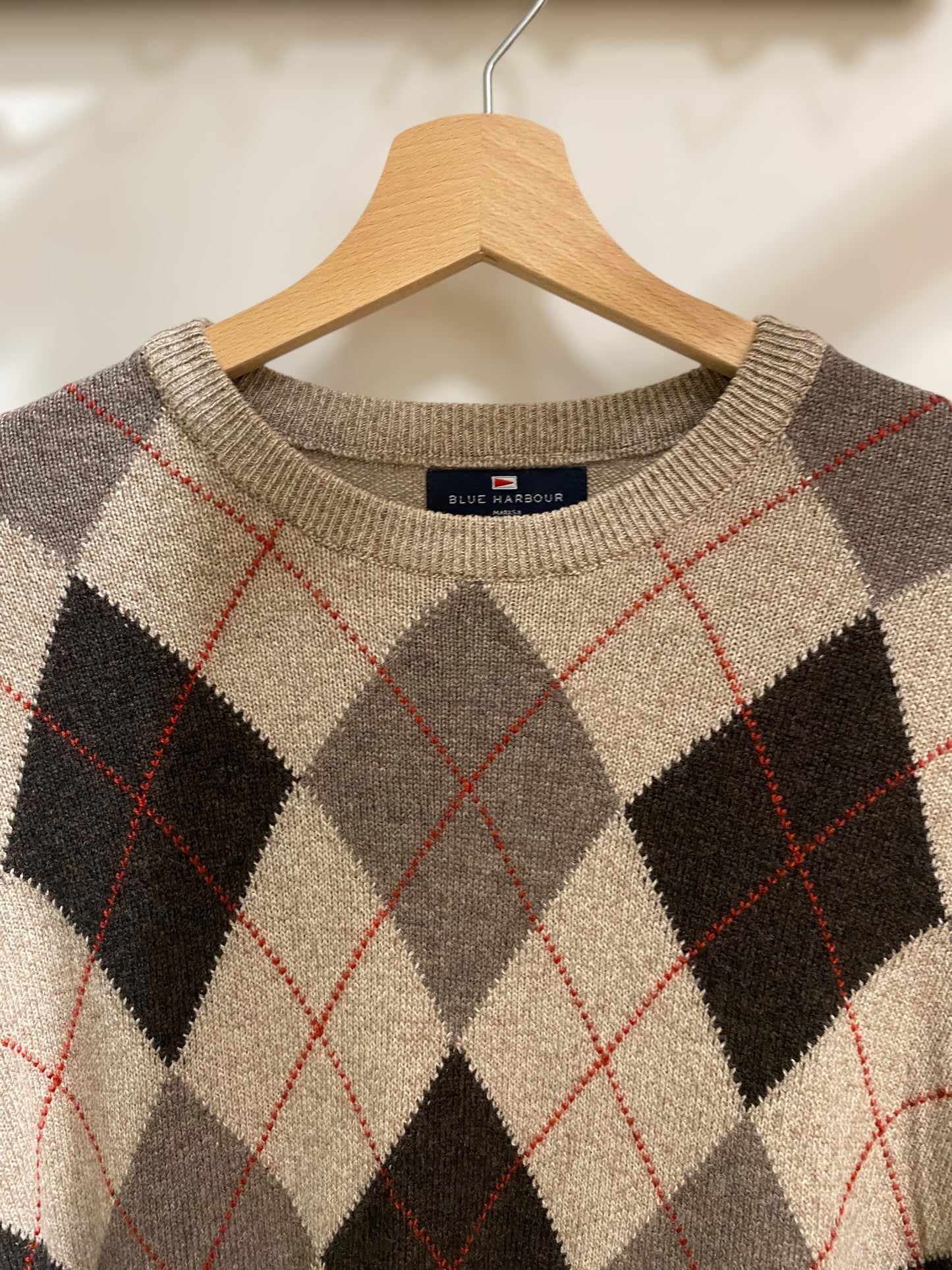 Vintage woolen argyle sweater