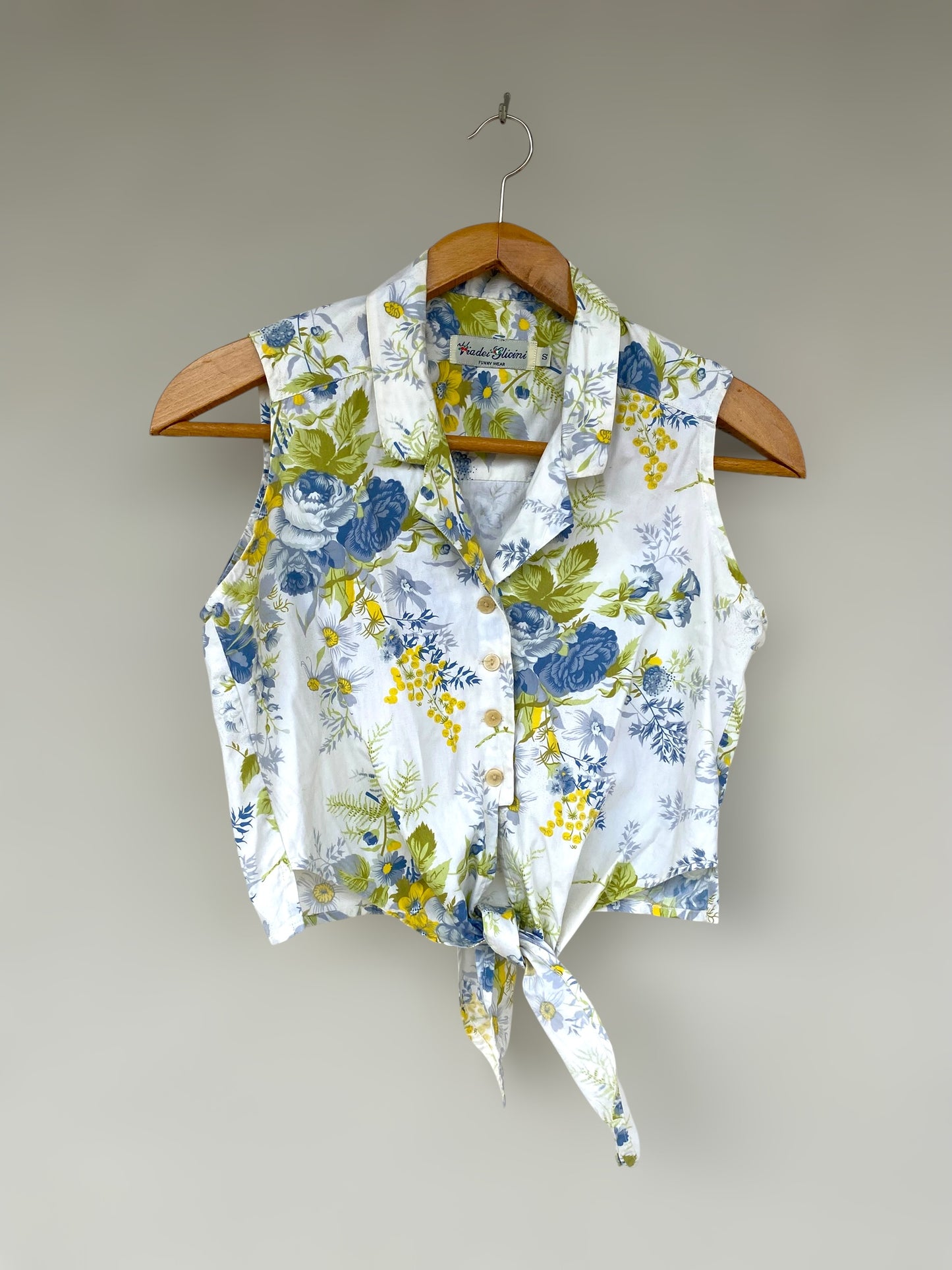 Vintage “summer breeze” button shirt