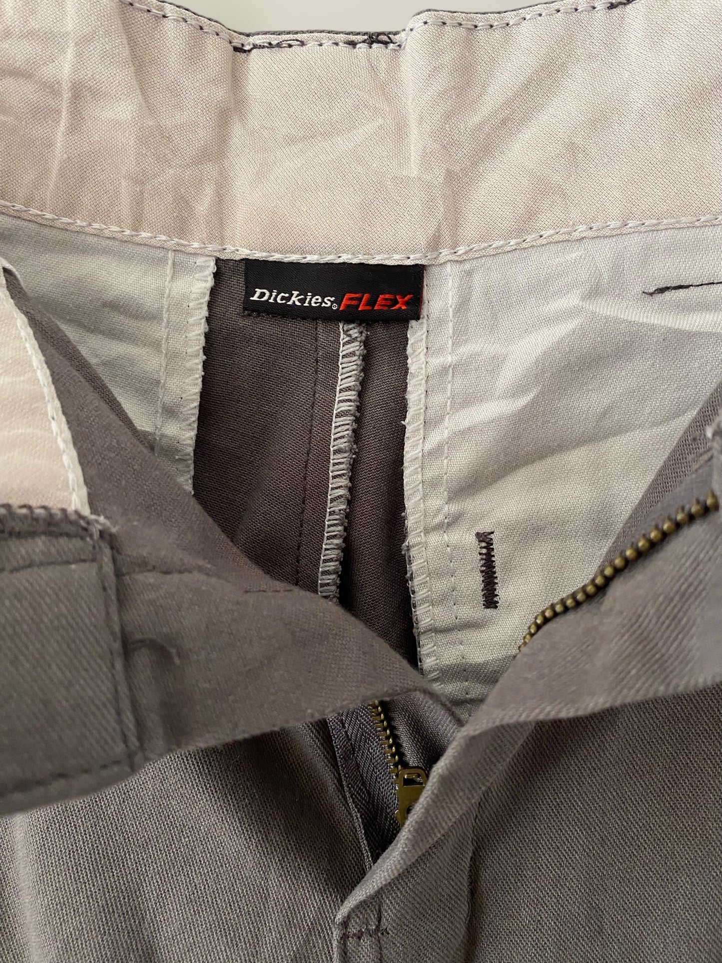 Light gray Dickies flex cargo