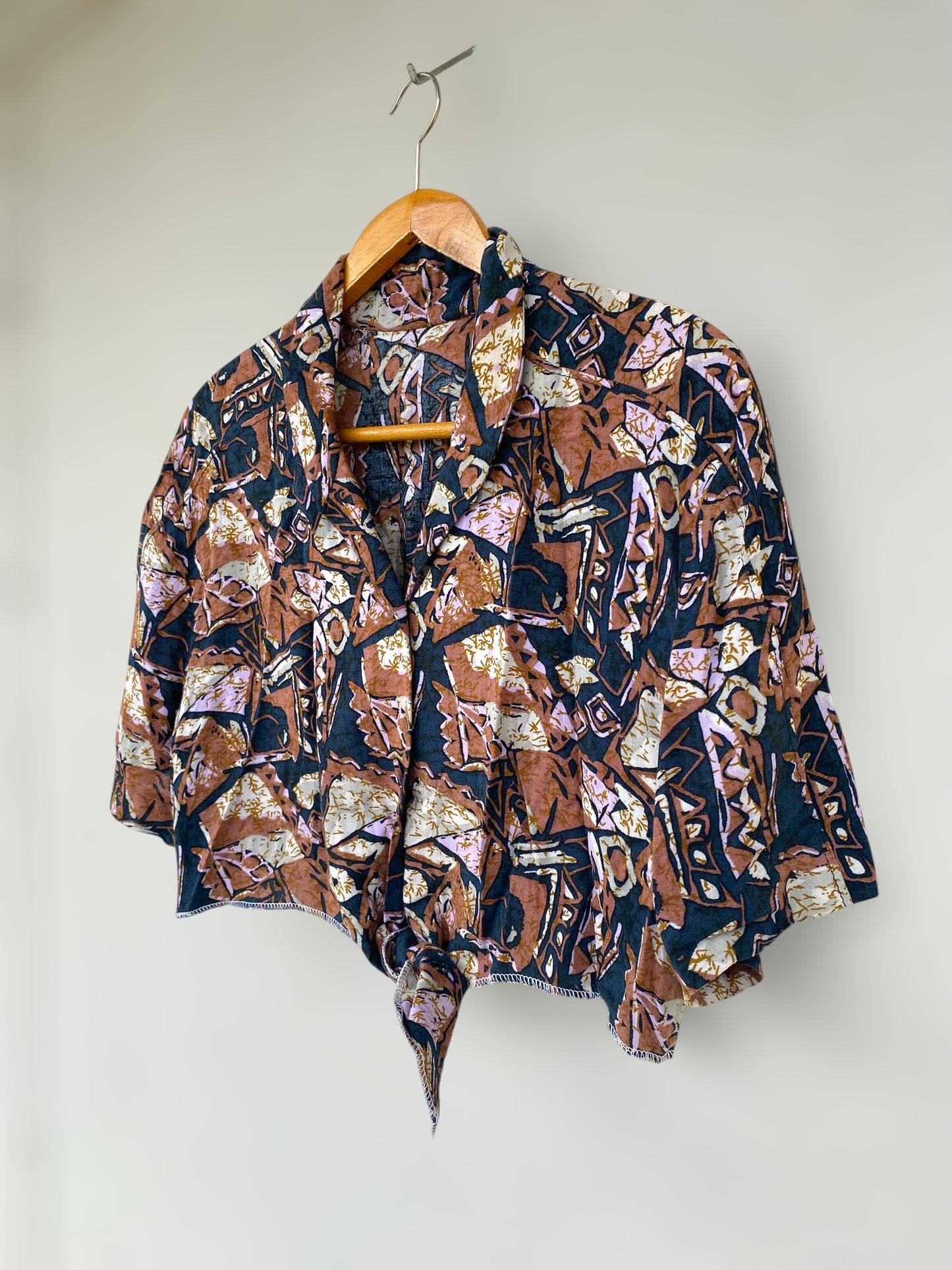 Earthy patterns vintage reworked cropped shirt