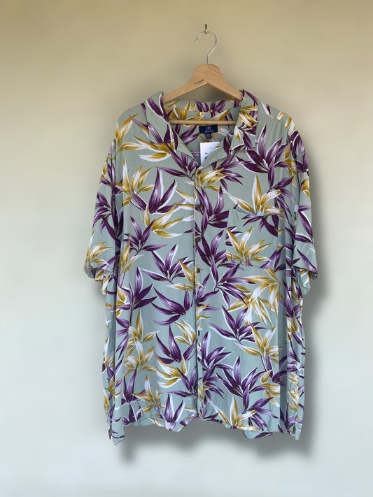 Hawaiian leaves vintage shirt