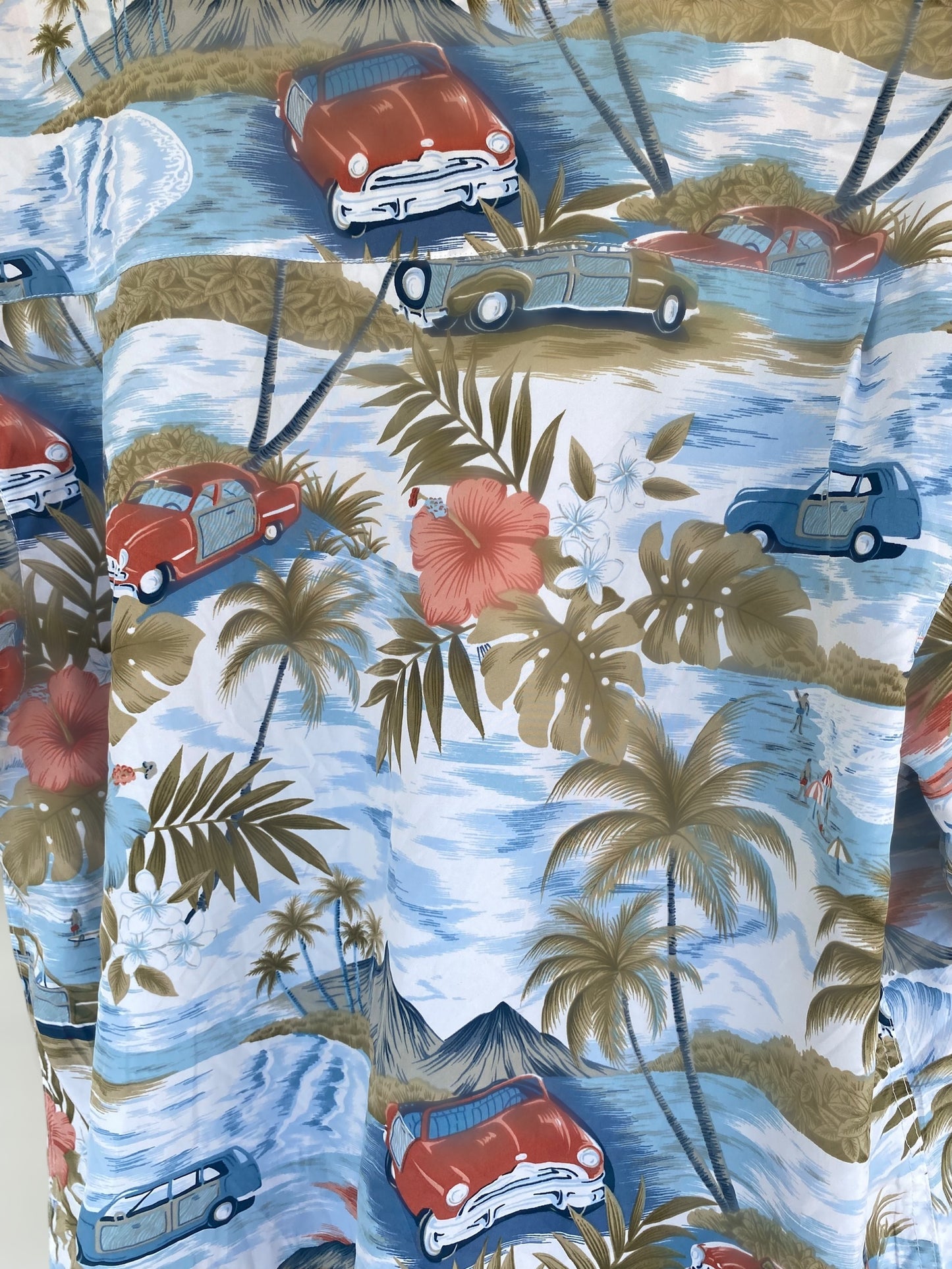 “Hawaiian cars” vintage shirt