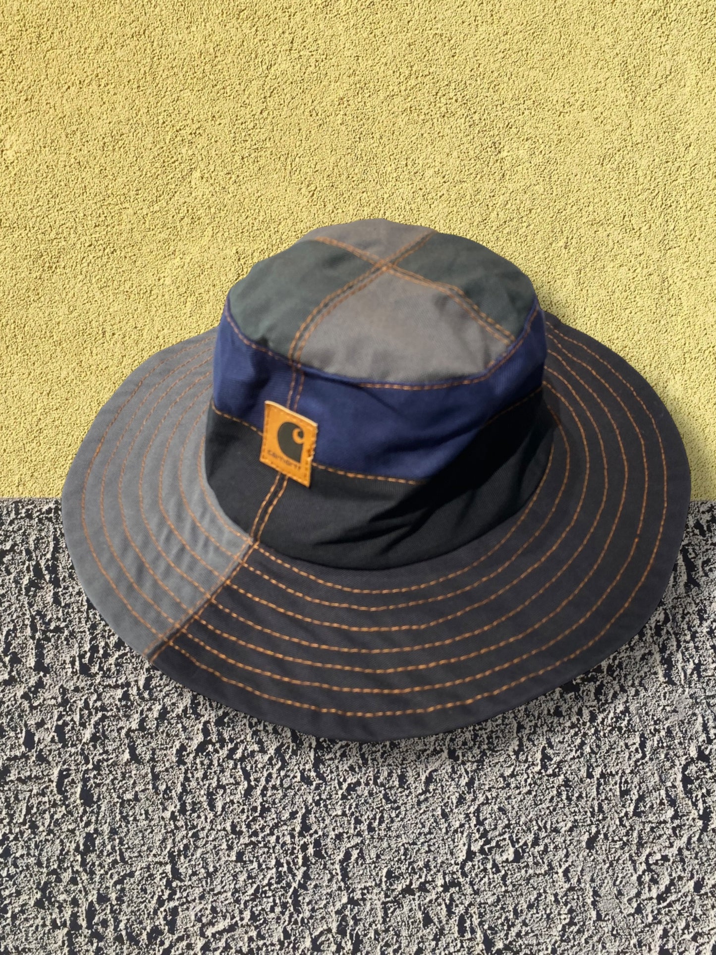 Carhartt reworked bucket hat