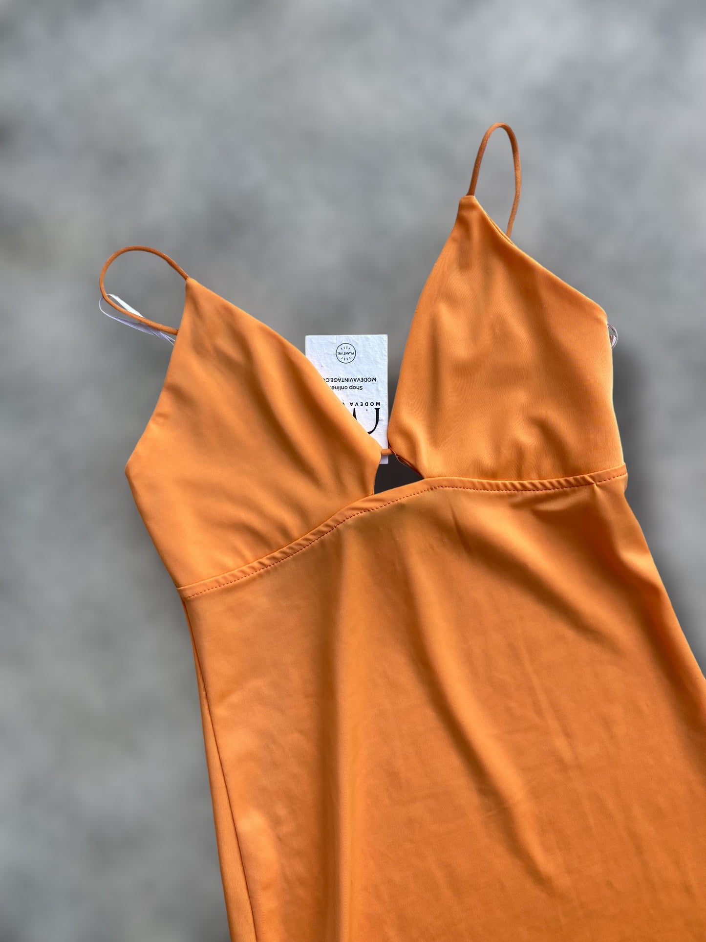00s orange mini dress 🍊
