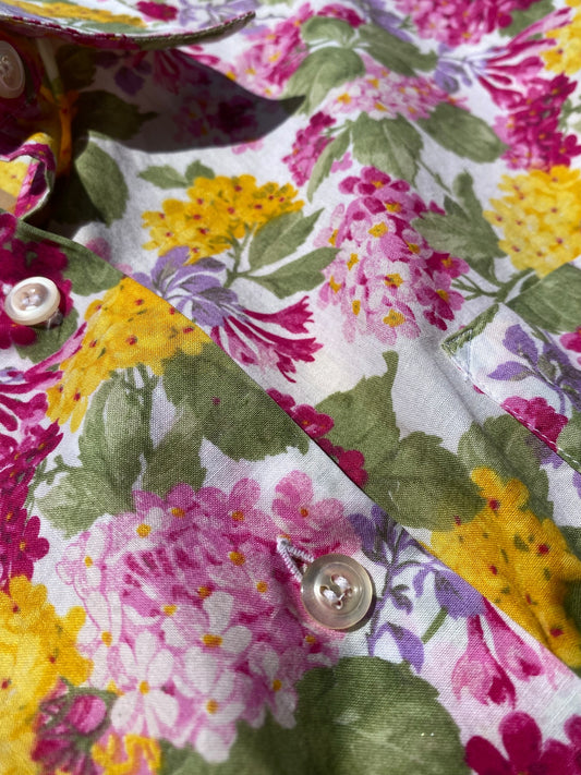 “Floral garden” cotton cropped shirt