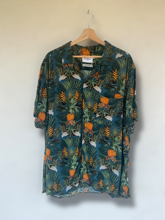 Dark green with pineapples Hawaiian shirt