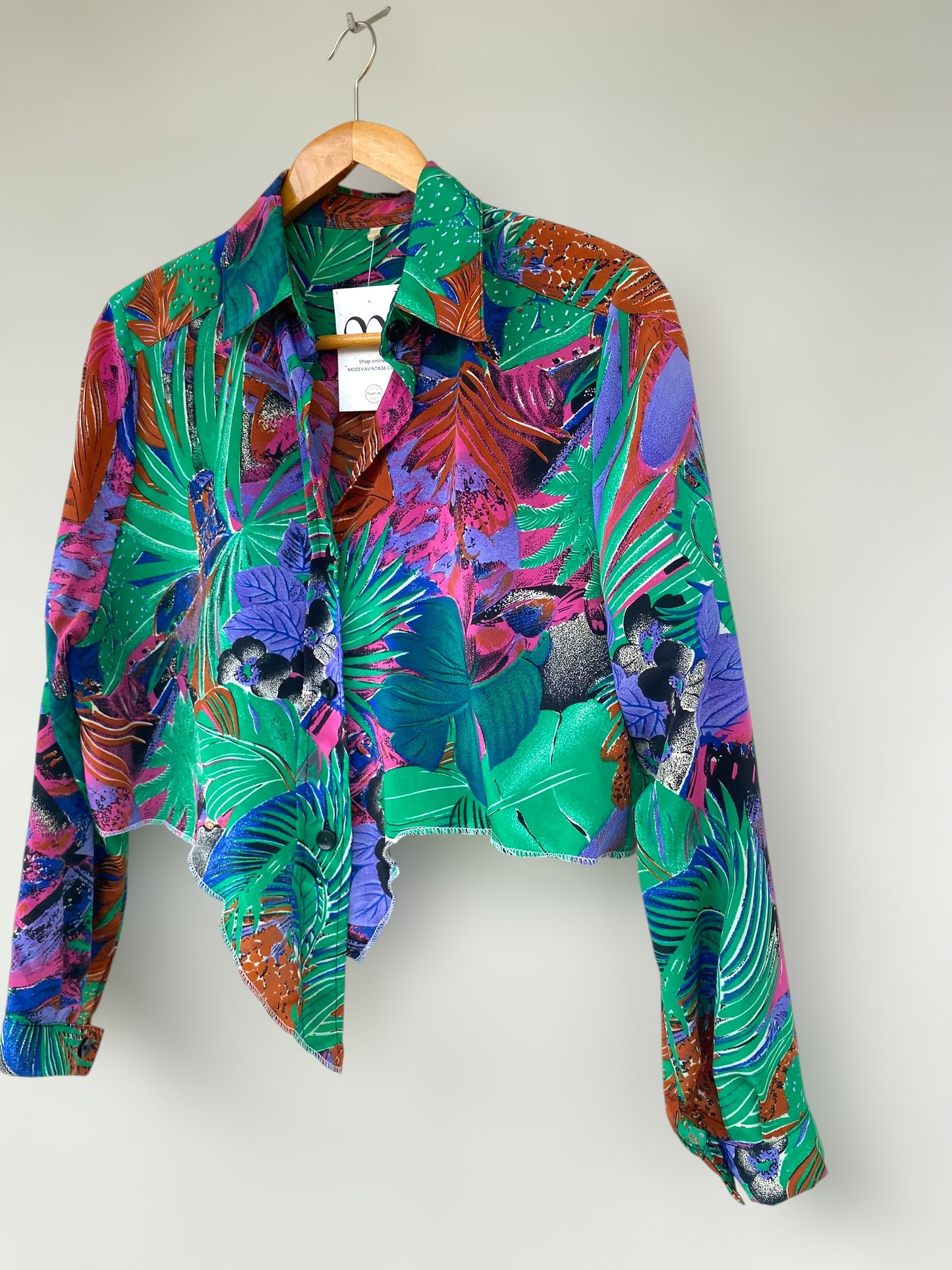 “Vintage jungle” reworked cropped shirt