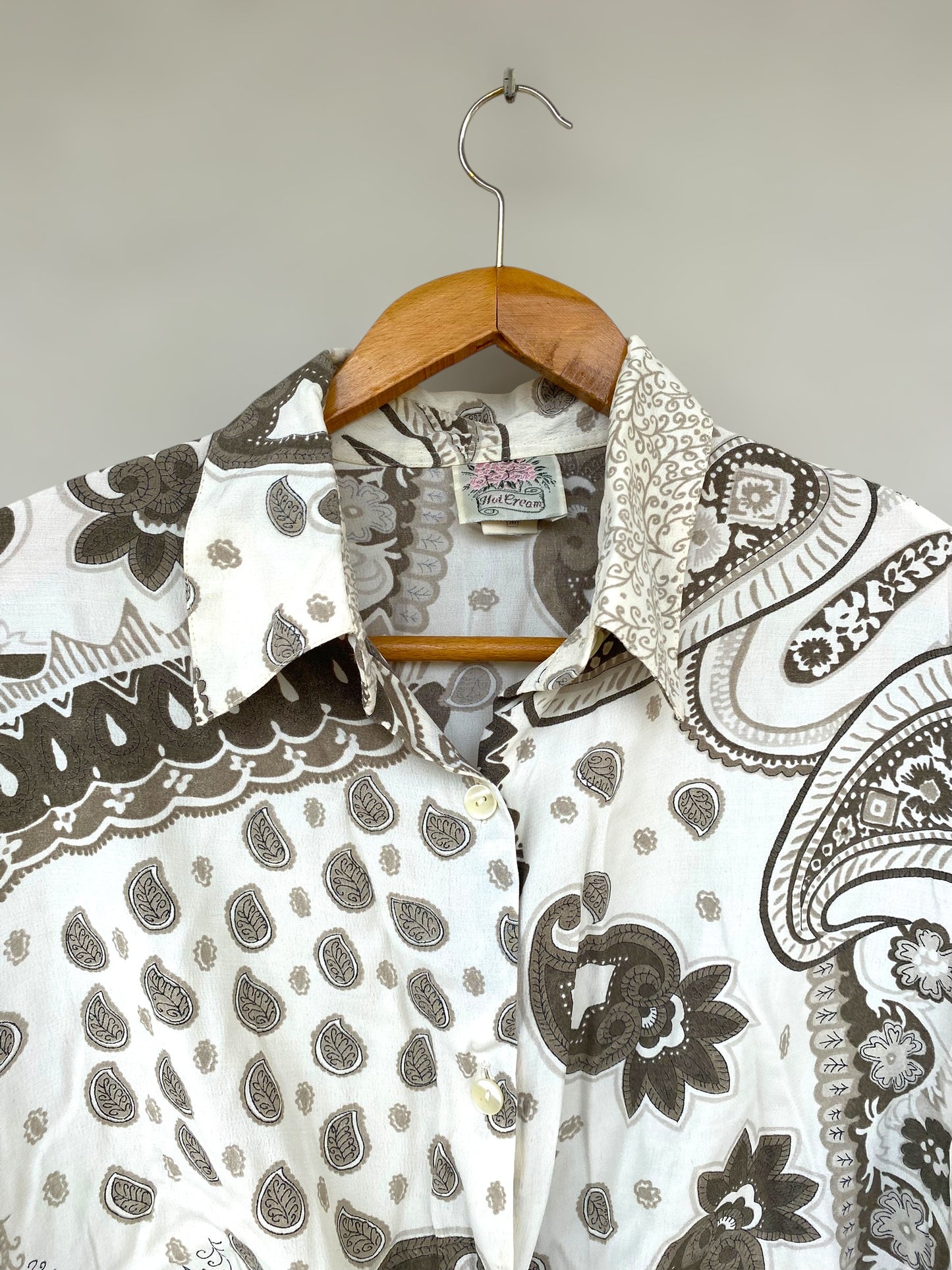 “Boho Lahouria” vintage reworked cropped shirt