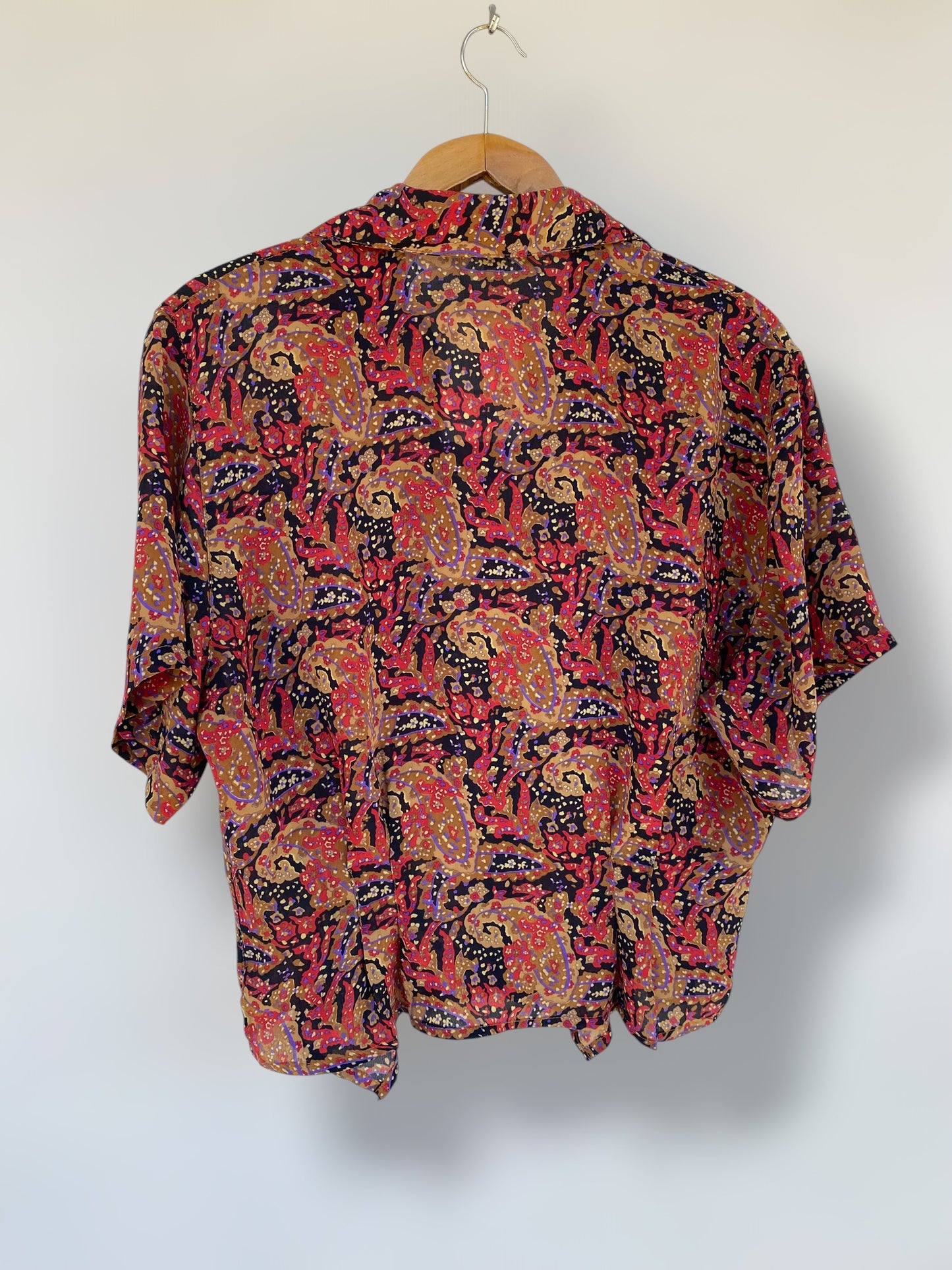 Lahouria unique vintage shirt