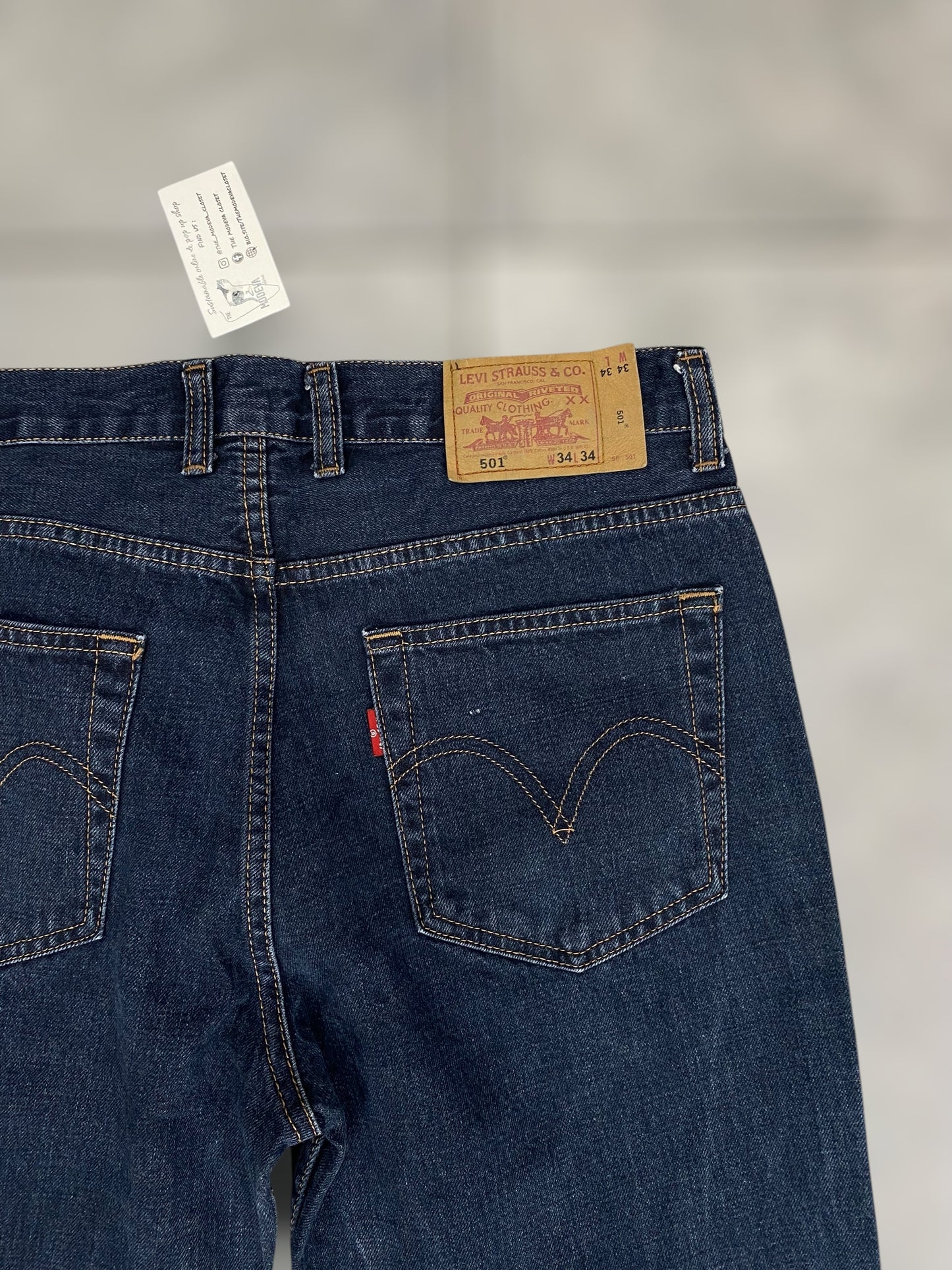 Levi’s 501 dark blue jean (L-XL)